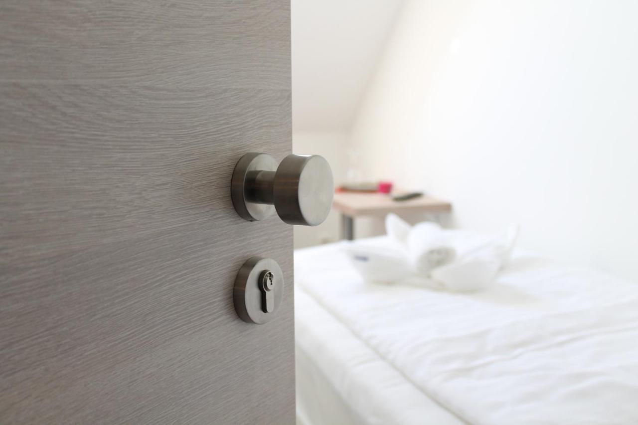Gastehaus Hubertushof - 24H Check-In Hotell Hausen  Eksteriør bilde